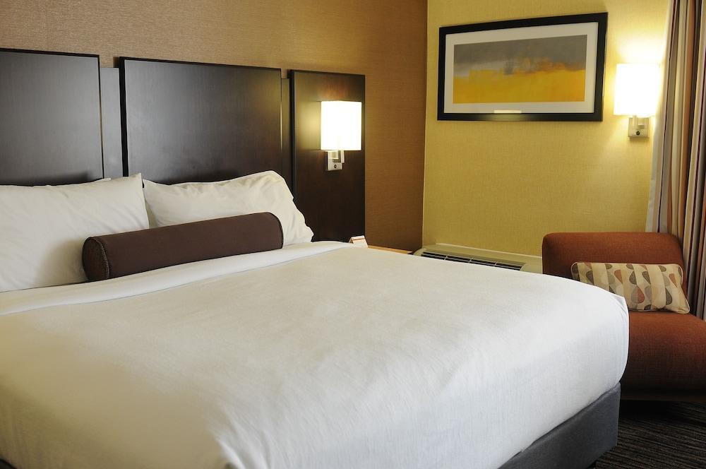Holiday Inn Dublin - Pleasanton By Ihg Экстерьер фото