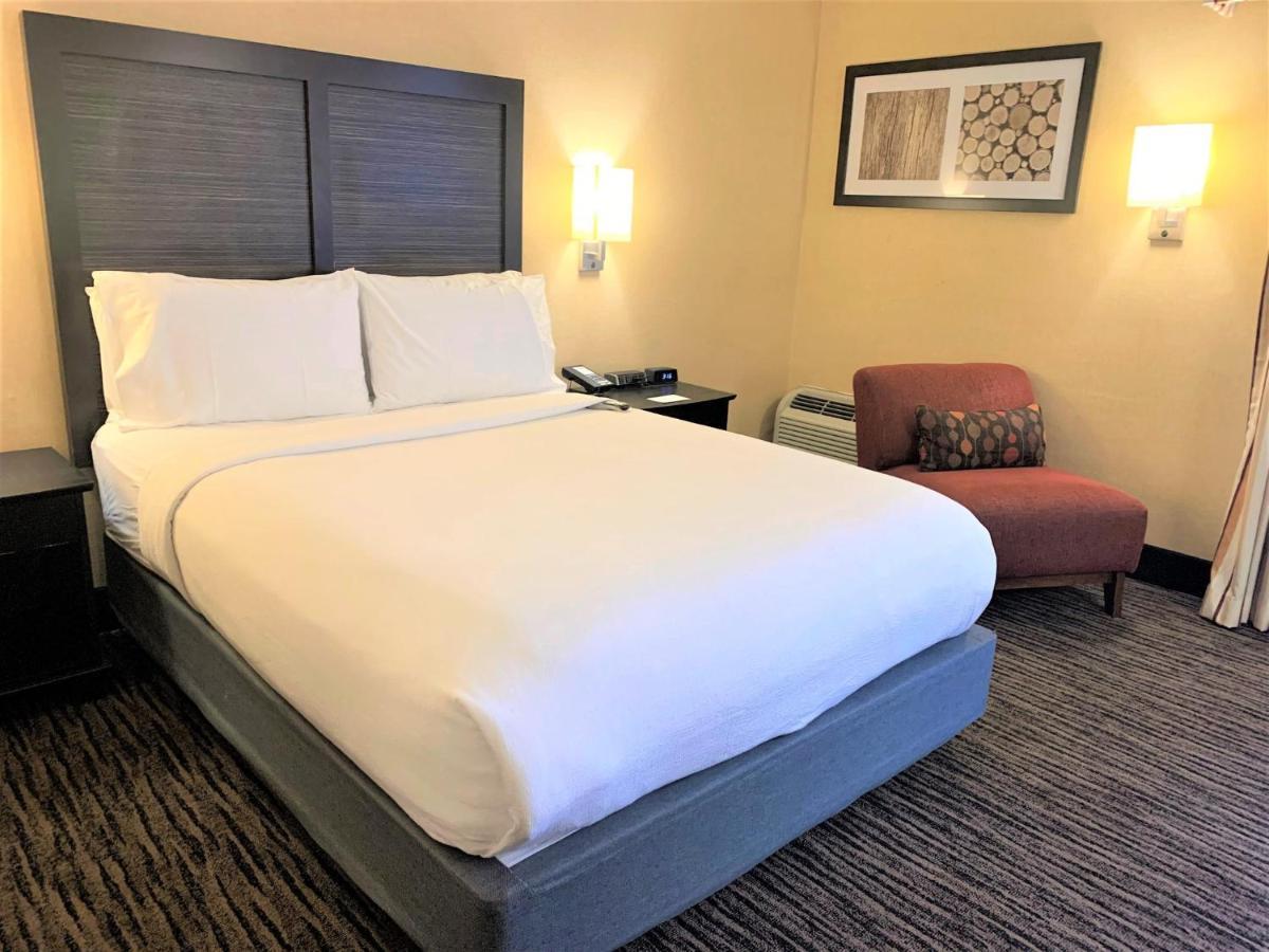 Holiday Inn Dublin - Pleasanton By Ihg Экстерьер фото